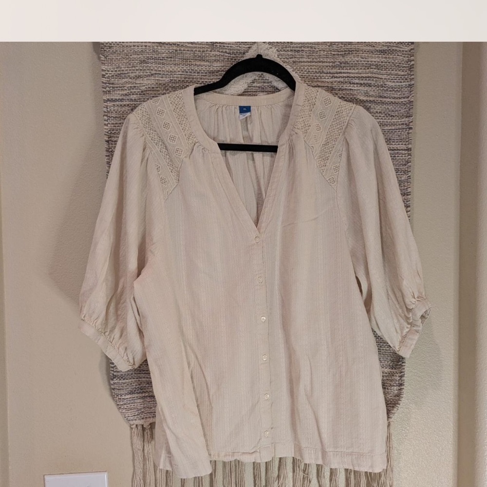 Old Navy Cream Button-Front Peasant Blouse
